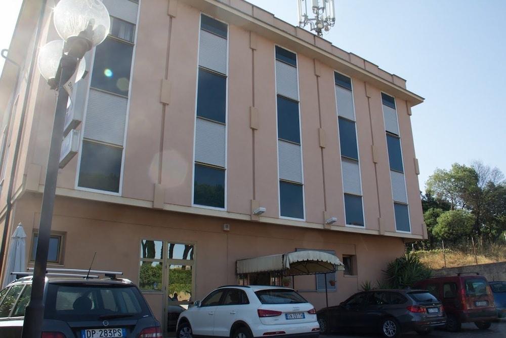 Hotel Industrial Rzym Zewnętrze zdjęcie